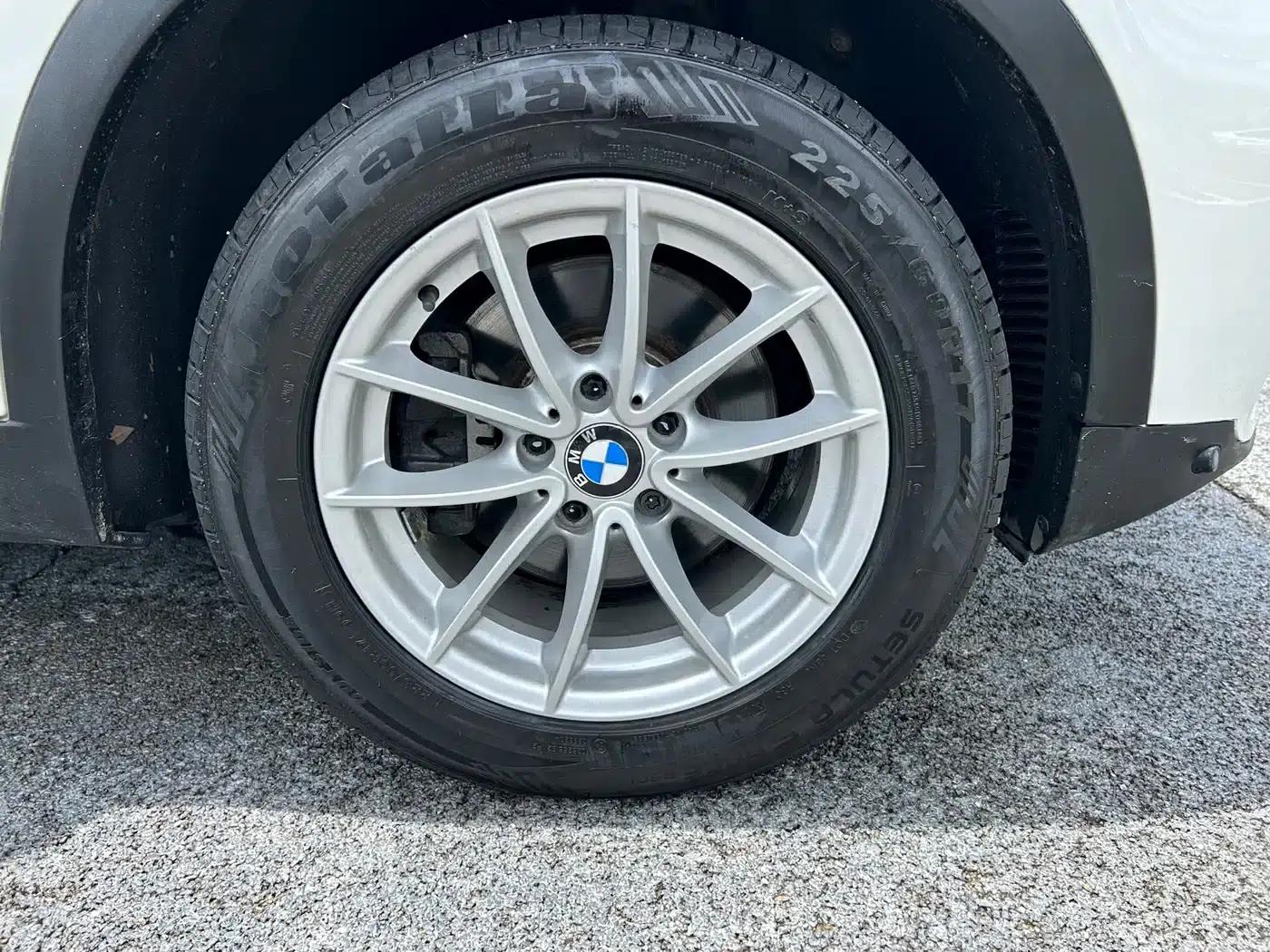 2016 BMW X3 sDrive20i (Imported) — миниатюра 9