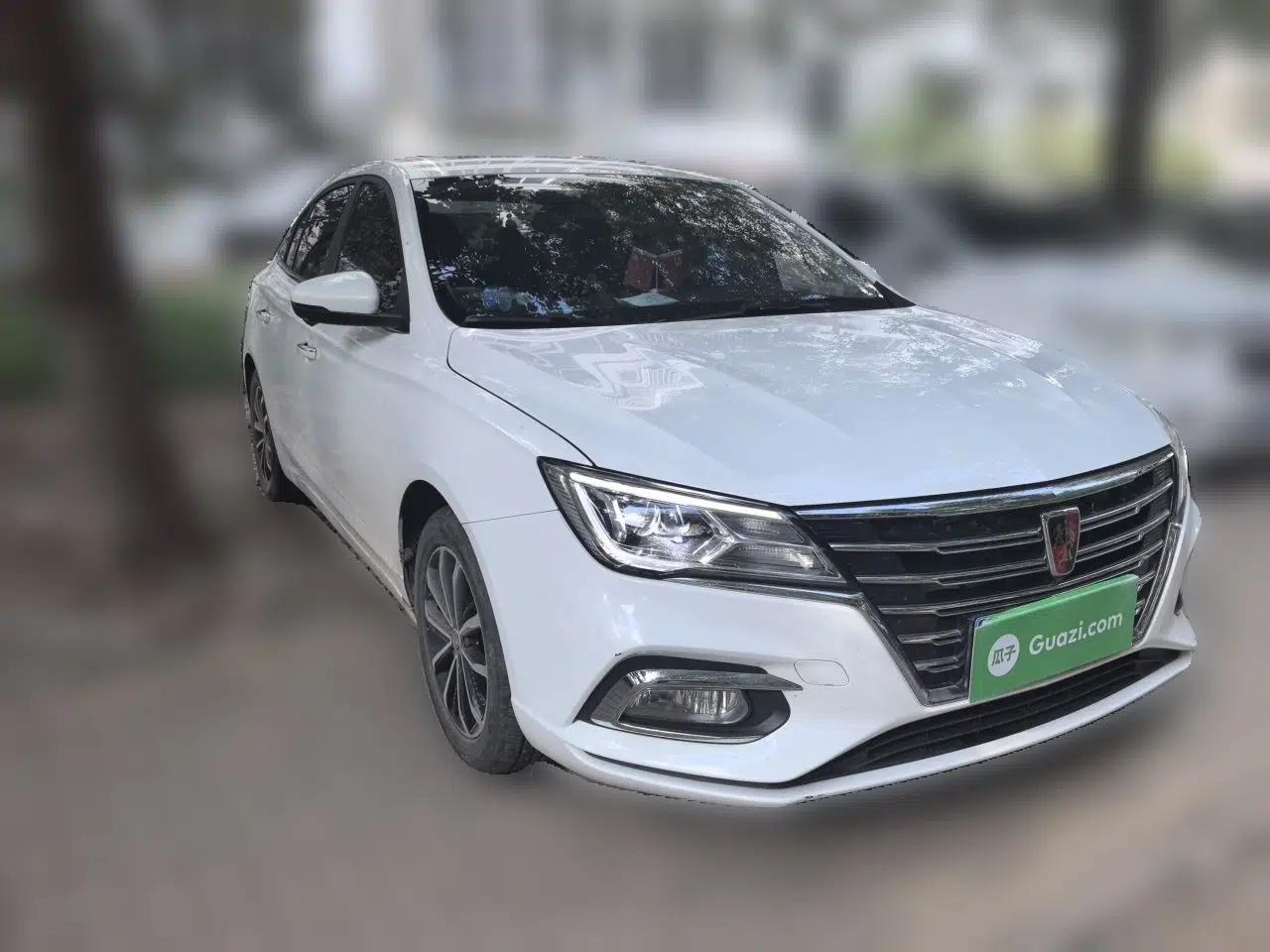 Roewe i5 2020 1.5L Automatic 4G Connect Luxury Flagship Edition — миниатюра 3