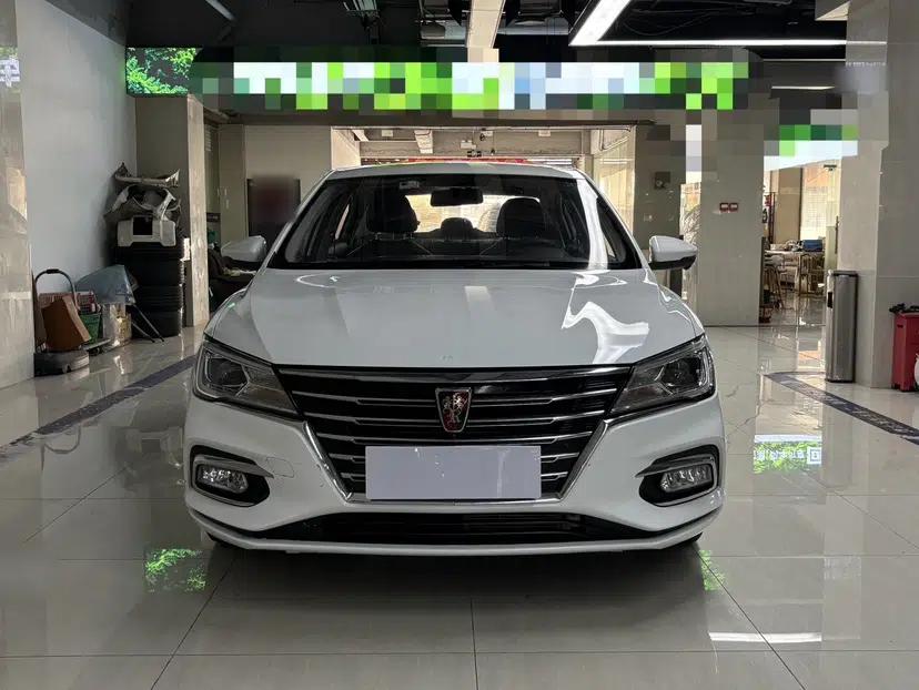 Roewe i5 2020 1.5L Automatic 4G Connect Luxury Flagship Edition — миниатюра 12