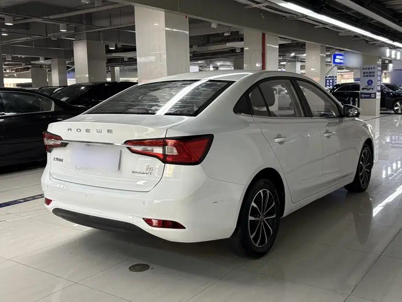 Roewe i5 2020 1.5L Automatic 4G Connect Luxury Flagship Edition — миниатюра 15