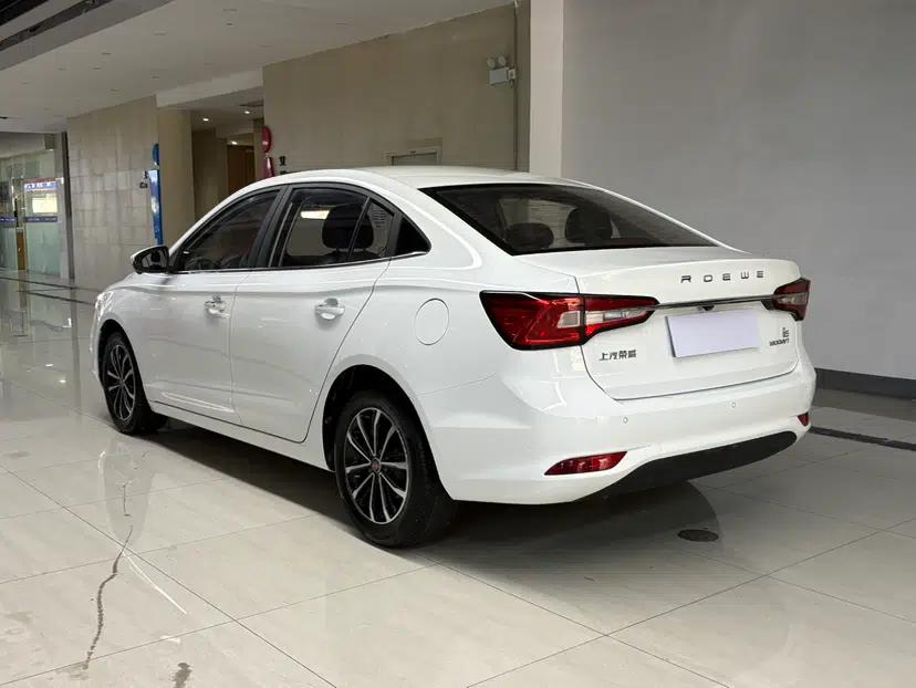 Roewe i5 2020 1.5L Automatic 4G Connect Luxury Flagship Edition — миниатюра 17