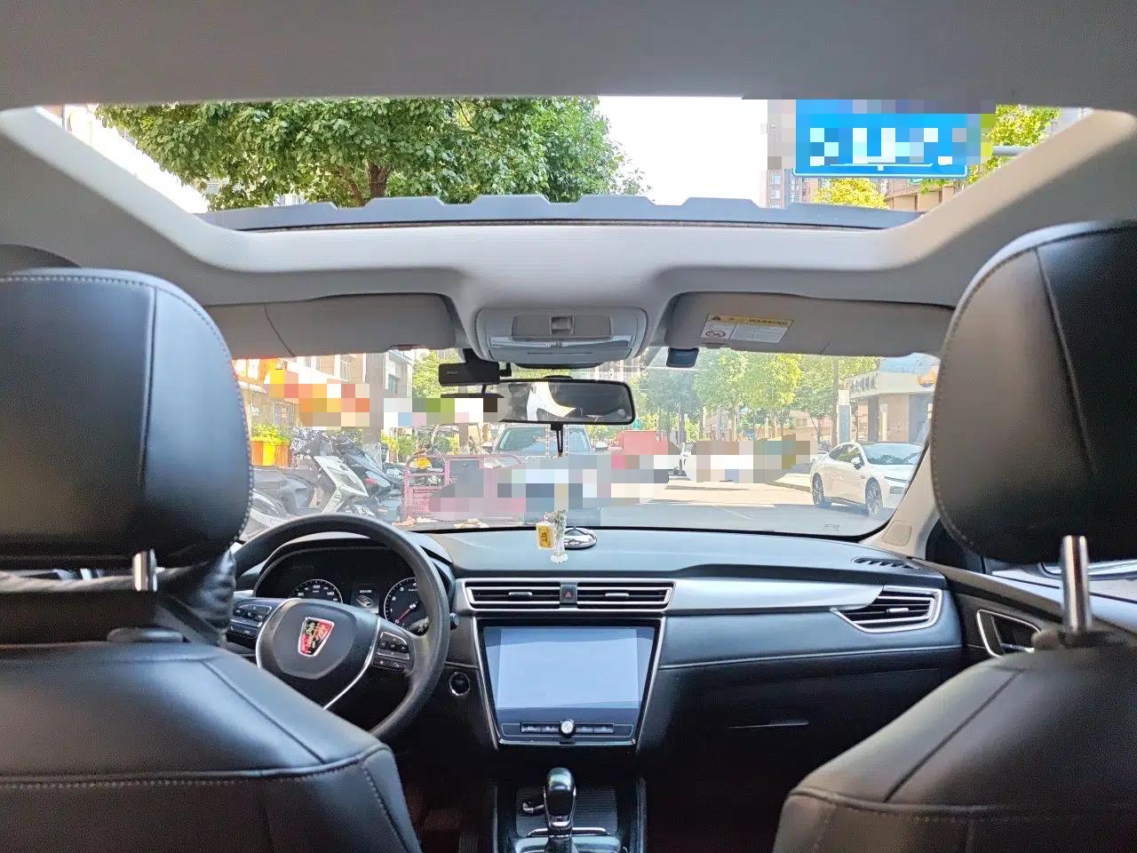 Roewe i5 2019 1.5L Automatic 4G Connected Langhao Edition — миниатюра 18