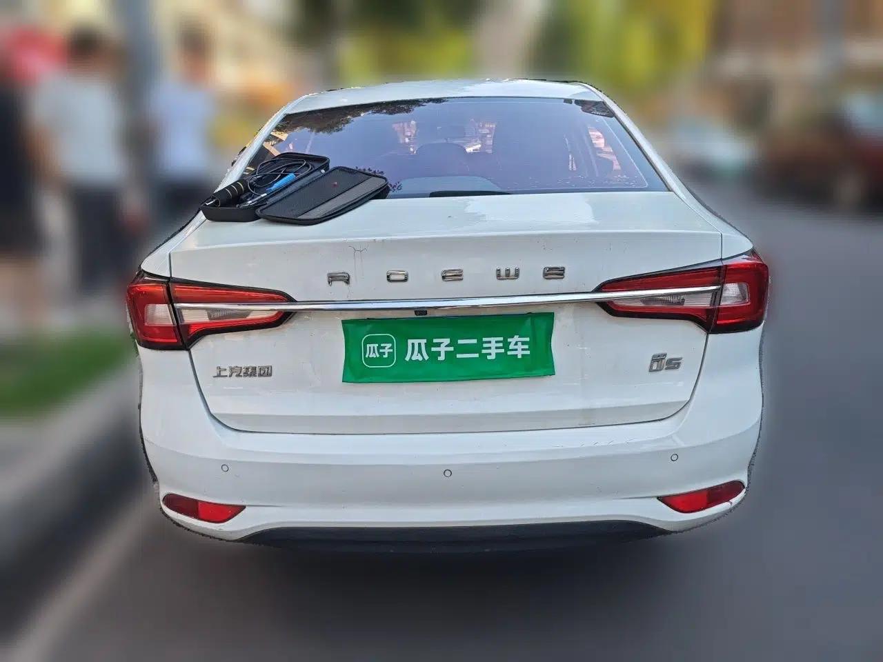 Roewe i5 2019 1.5L Automatic 4G Connected Langhao Edition — миниатюра 5