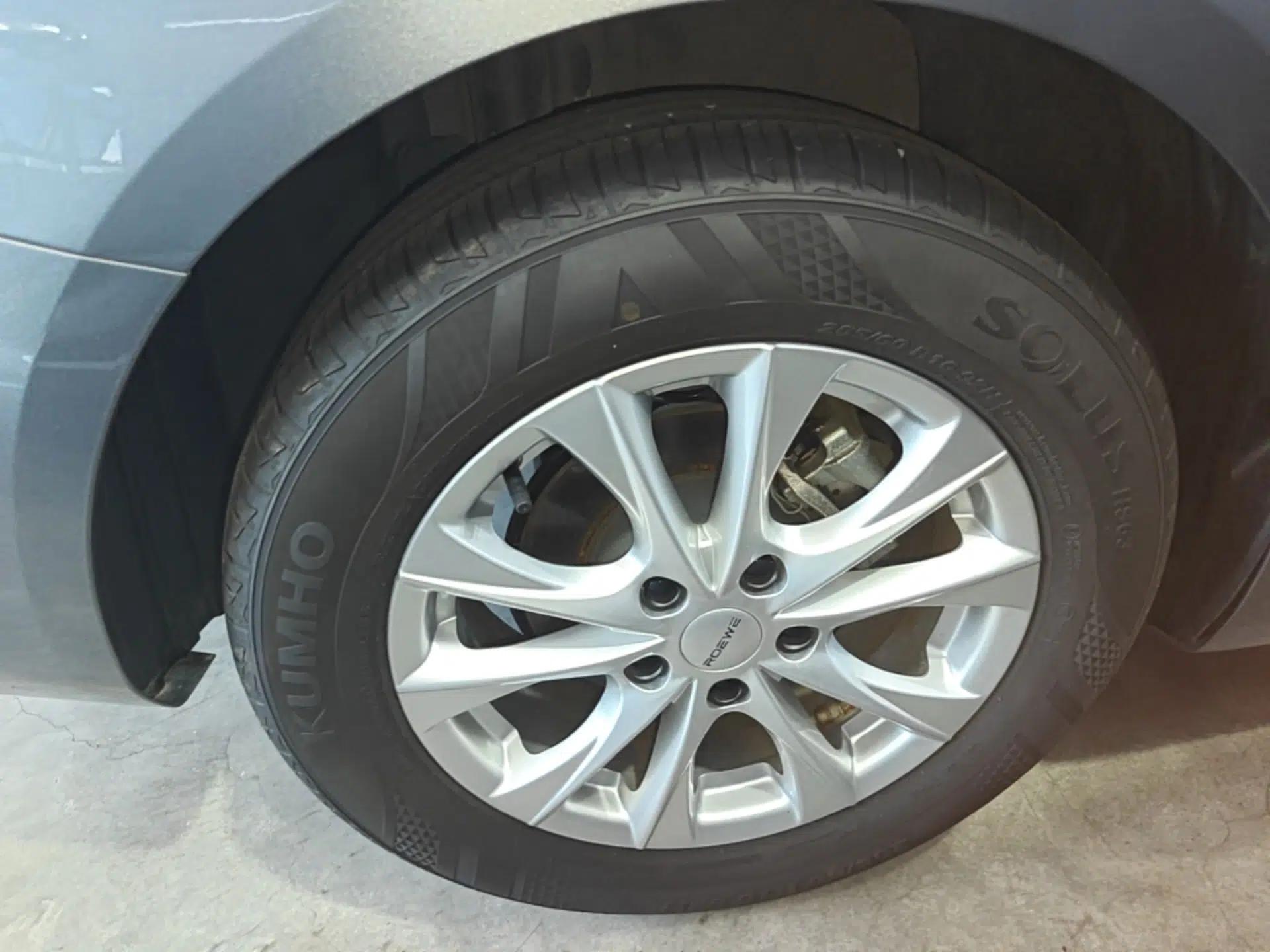 Roewe i5 2023 1.5L CVT Luxury Edition — миниатюра 11