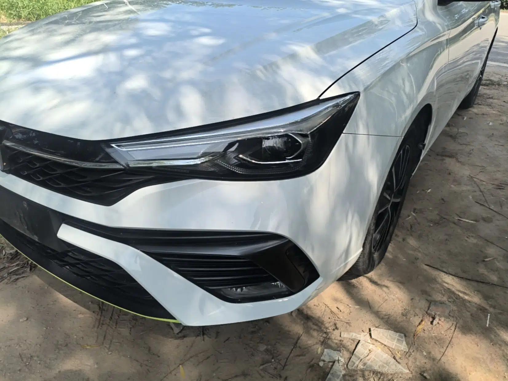 Roewe i5 2021 1.5L CVT Platinum Edition — миниатюра 8