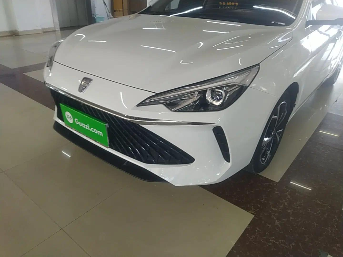 Roewe i5 2023 1.5L CVT Luxury Edition — миниатюра 8