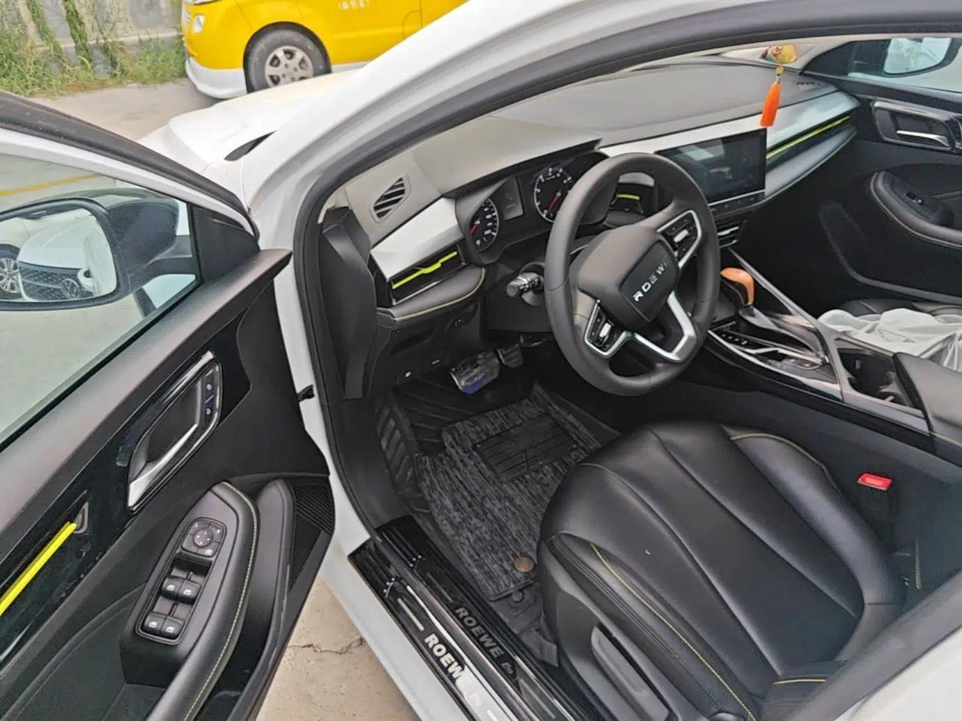 Roewe i5 2021 1.5L CVT Platinum Edition — миниатюра 18