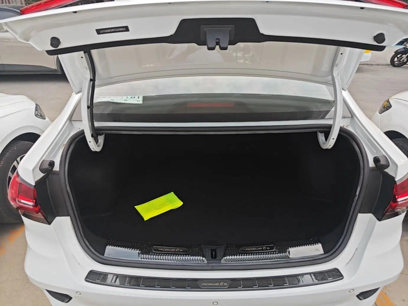 Roewe i5 2021 1.5L CVT Platinum Edition — миниатюра 22