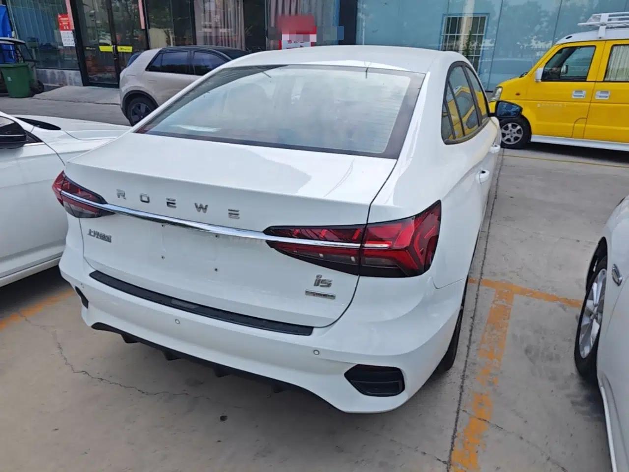 Roewe i5 2021 1.5L CVT Platinum Edition — миниатюра 6