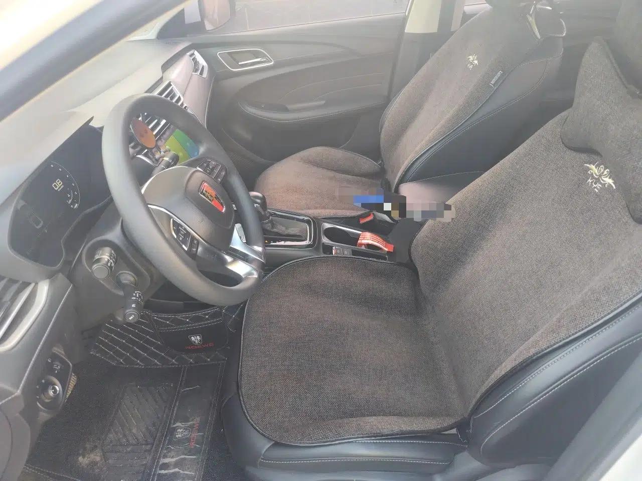 Roewe i5 2020 1.5L Automatic 4G Connect Luxury Flagship Edition — миниатюра 15