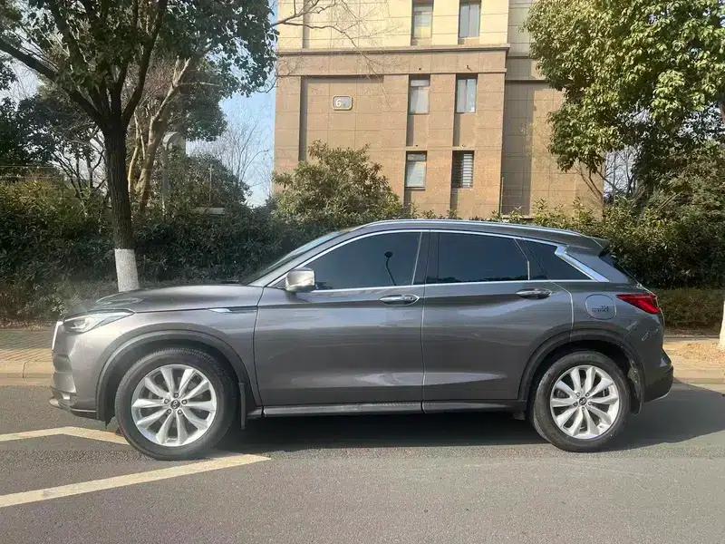 Infiniti QX50 2018 2.0T 2WD Fashion Edition — миниатюра 3