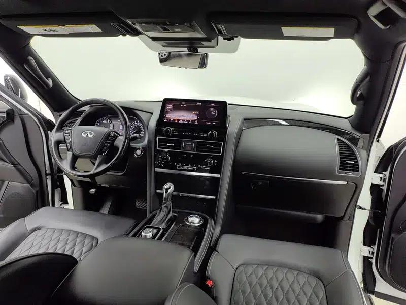 2023 Infiniti QX80 5.6L Automatic AWD 8-Seater Parallel Import — миниатюра 27