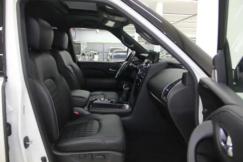 2023 Infiniti QX80 5.6L Automatic AWD 8-Seater Parallel Import — миниатюра 35