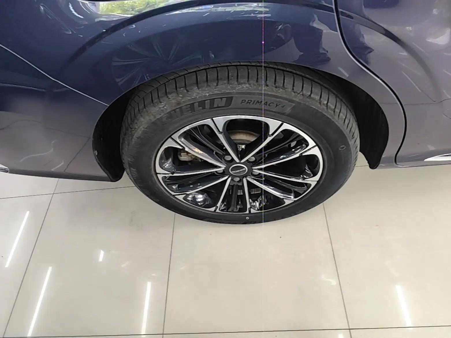 Roewe iMAX8 2022 400TGI Prestige Edition — миниатюра 11
