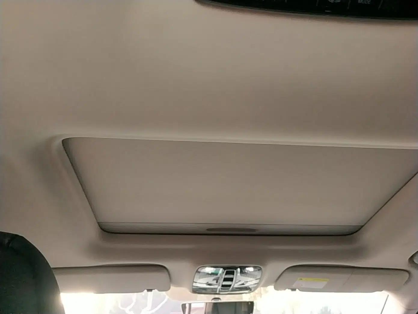 Roewe iMAX8 2022 400TGI Flagship Edition — миниатюра 21