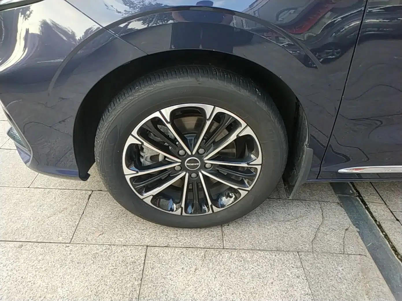 Roewe iMAX8 2022 400TGI Flagship Edition — миниатюра 10