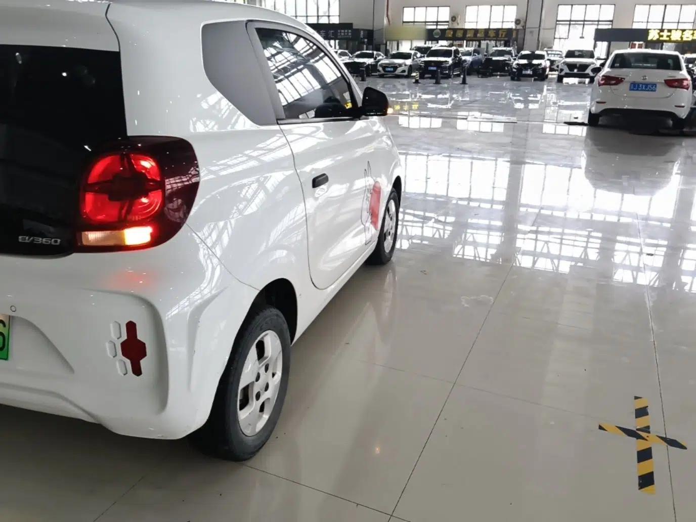 Roewe Clever 2021 302 km New Four-Seater Super-Efficient Version — миниатюра 9