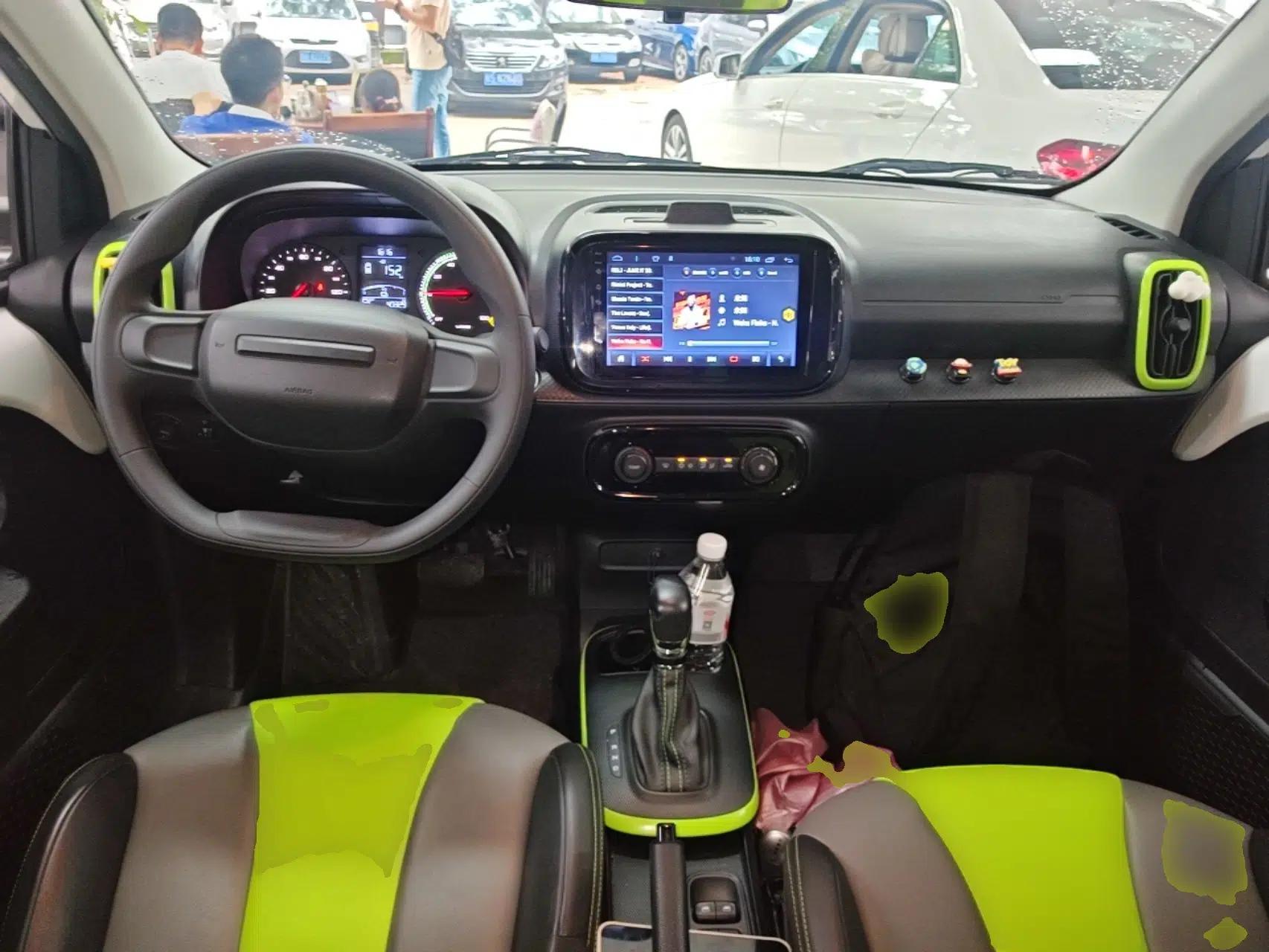 Roewe Clever 2021 302km Excellence Edition — миниатюра 17