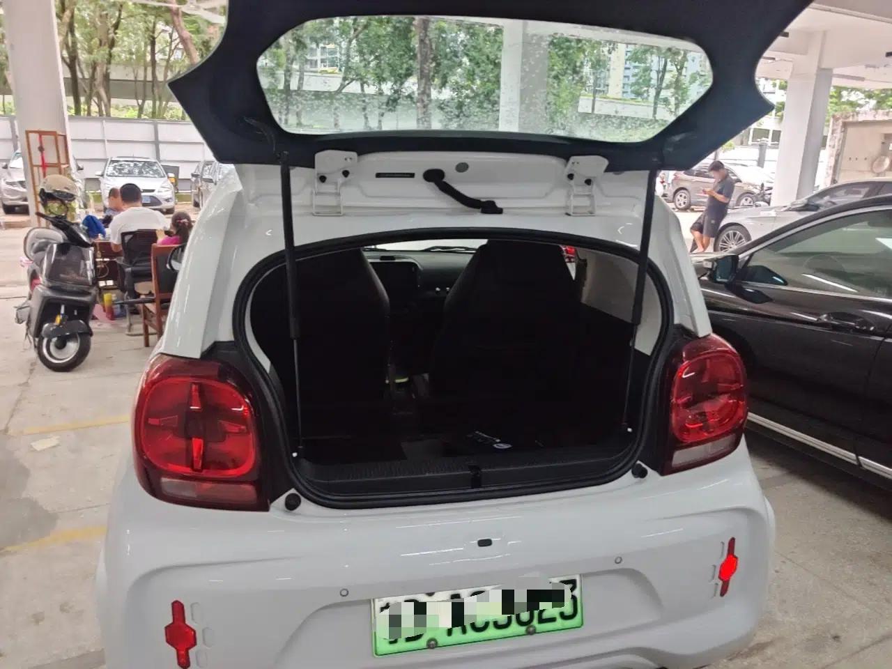 Roewe Clever 2021 302km Excellence Edition — миниатюра 27
