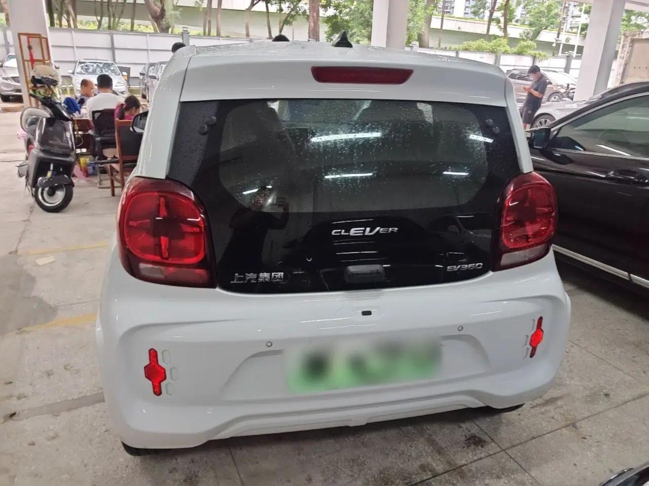 Roewe Clever 2021 302km Excellence Edition — миниатюра 5