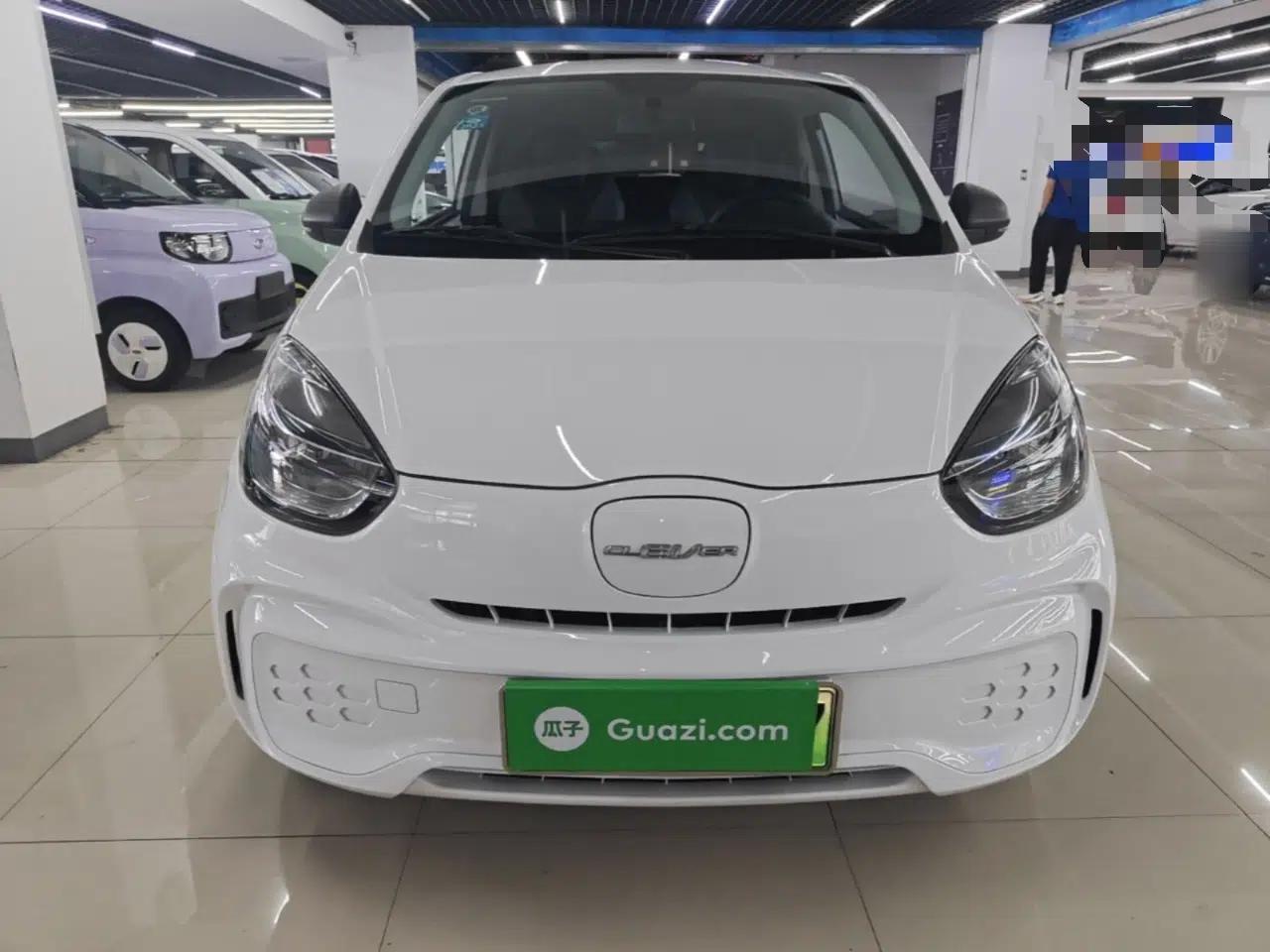 Roewe Clever 2022 311km QiQi BoBo Edition — миниатюра 2