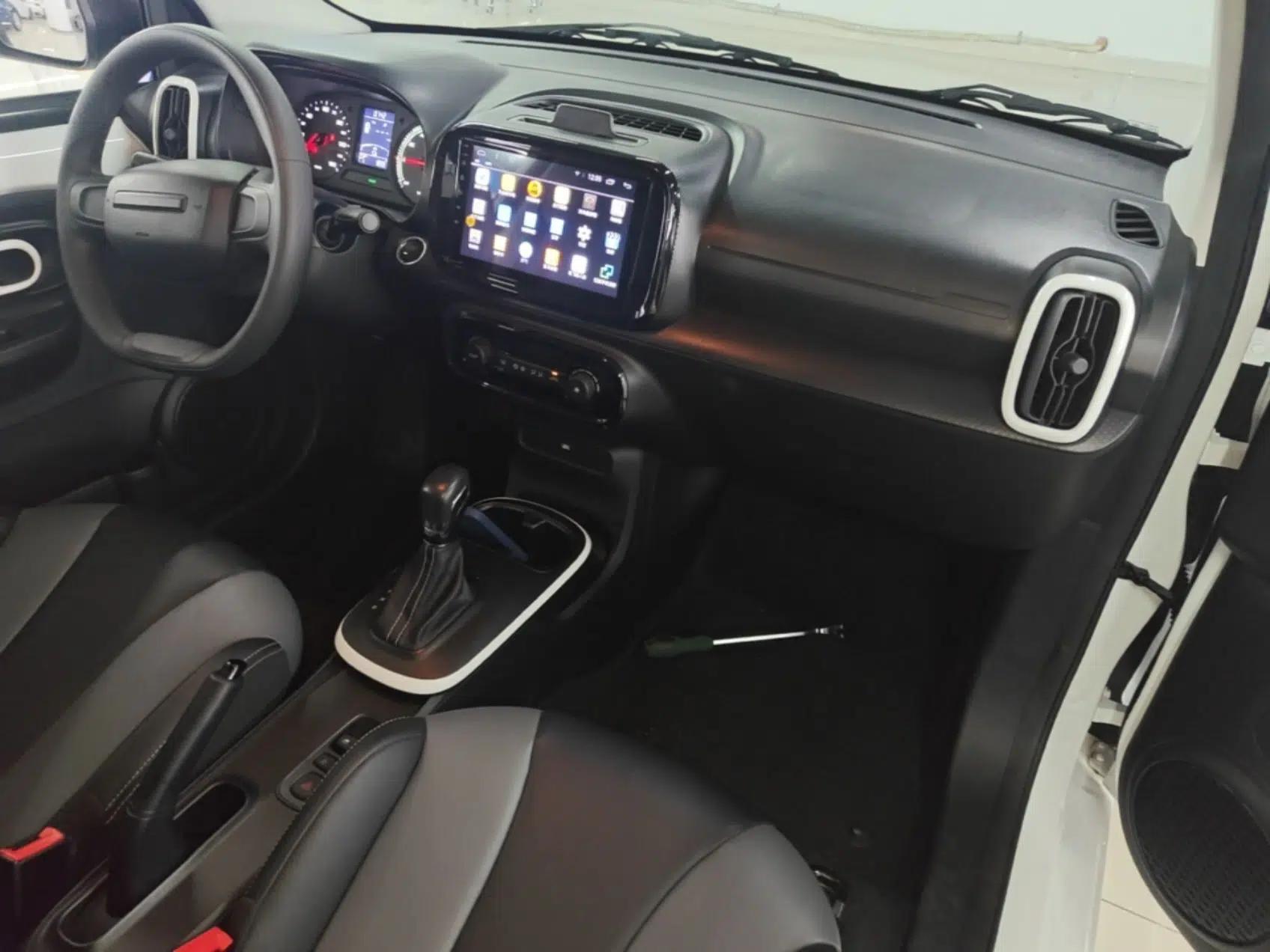 Roewe Clever 2022 311km QiQi BoBo Edition — миниатюра 12
