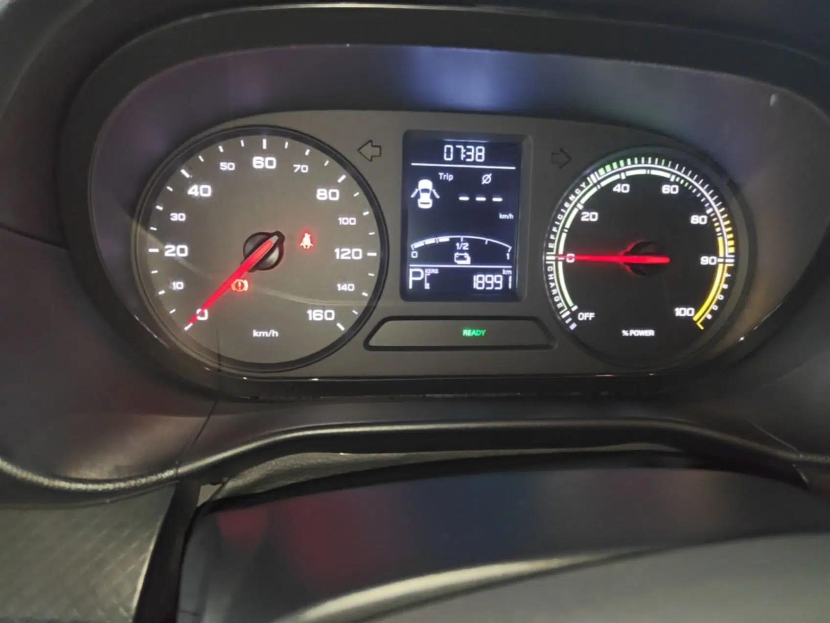 Roewe Clever 2022 311km QiQi BoBo Edition — миниатюра 14