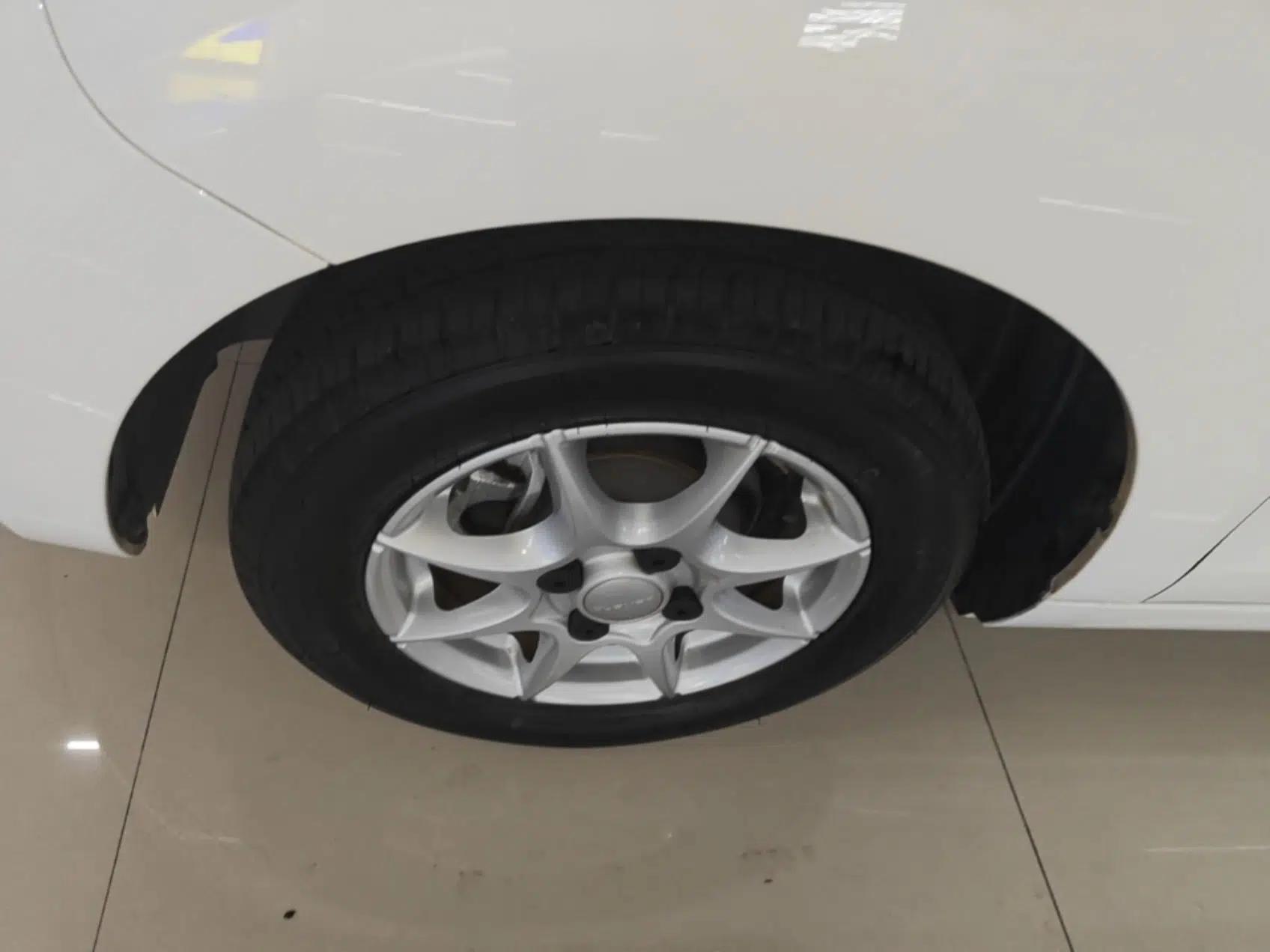 Roewe Clever 2022 311km QiQi BoBo Edition — миниатюра 10
