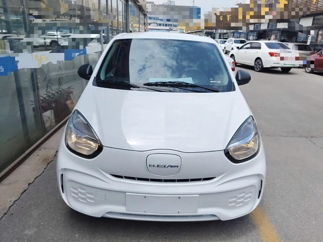 Roewe Clever 2022 311km QiQi BoBo Edition — миниатюра 2