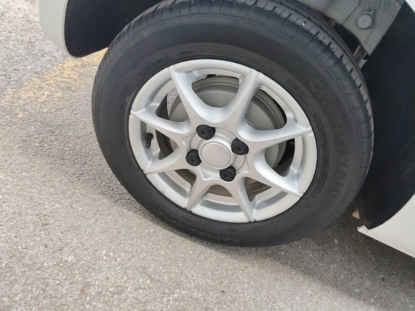 Roewe Clever 2022 311km QiQi BoBo Edition — миниатюра 11