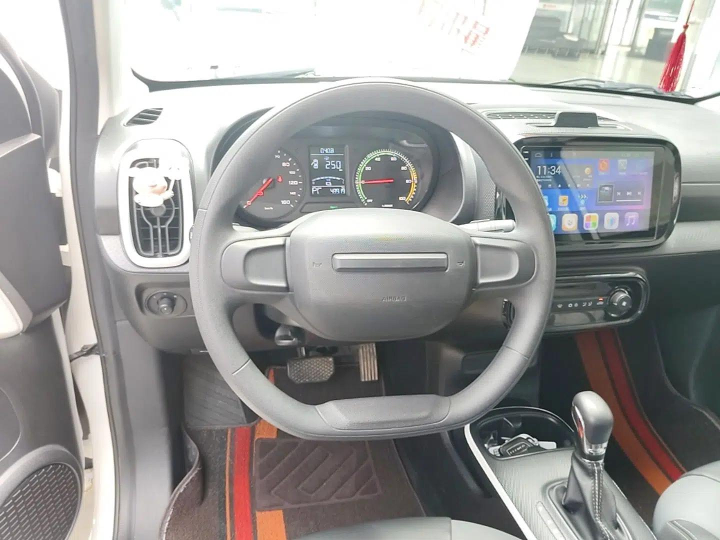 Roewe Clever 2022 311km QiQi BoBo Edition — миниатюра 13
