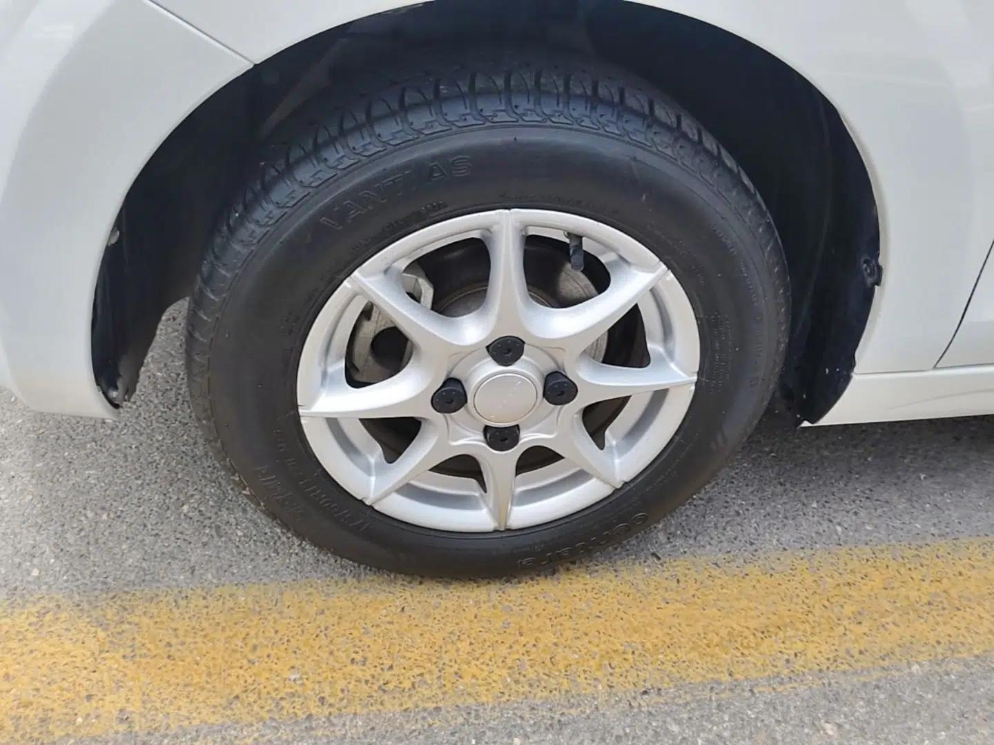 Roewe Clever 2022 311km QiQi BoBo Edition — миниатюра 10