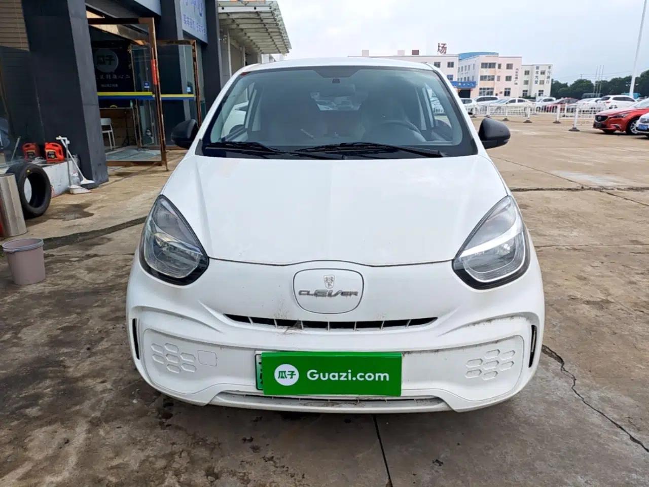 Roewe Clever 2022 311km QiQi BoBo Edition — миниатюра 2