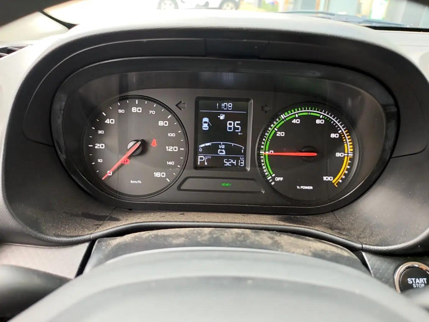 Roewe Clever 2022 311km QiQi BoBo Edition — миниатюра 19