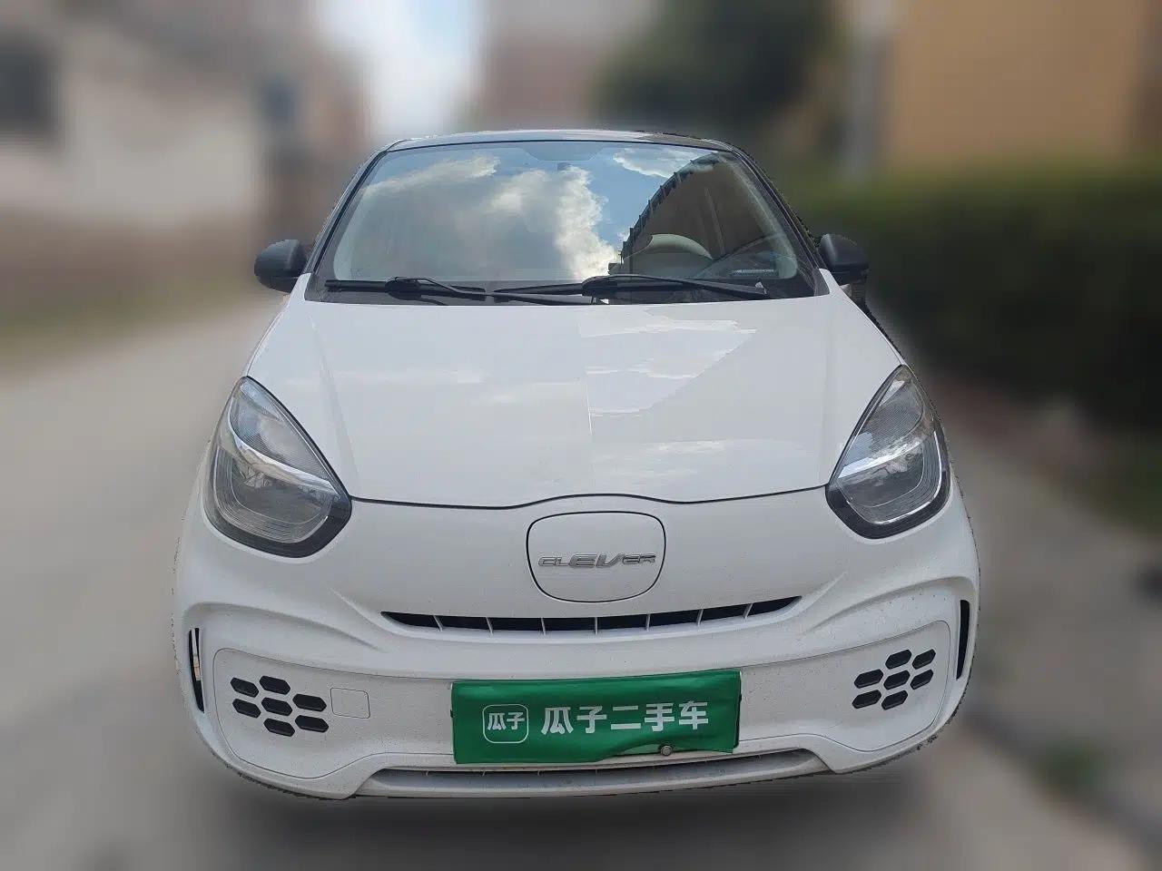 Roewe Clever 2022 311km QiQi BoBo Edition — миниатюра 2