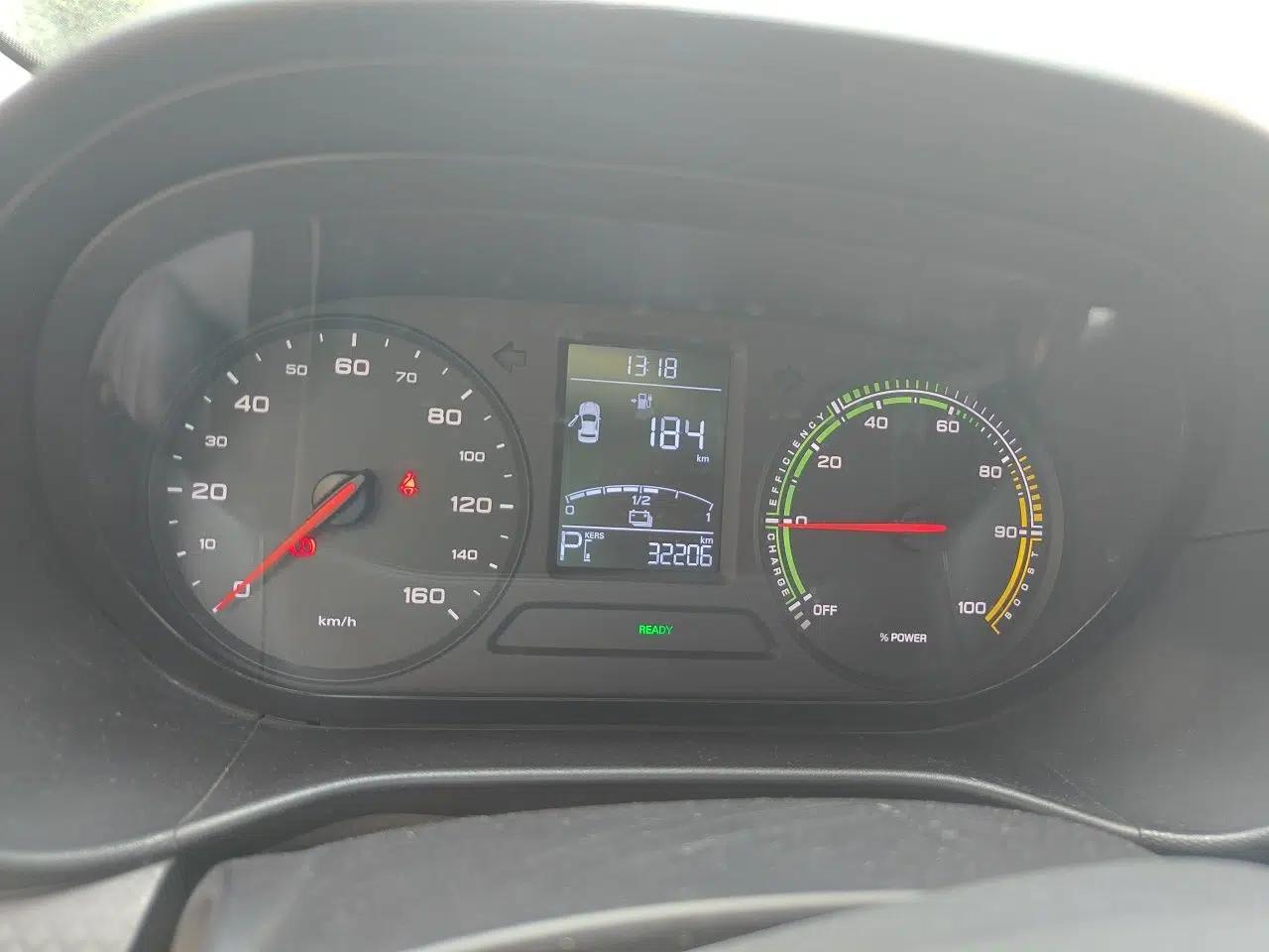 Roewe Clever 2022 311km QiQi BoBo Edition — миниатюра 10