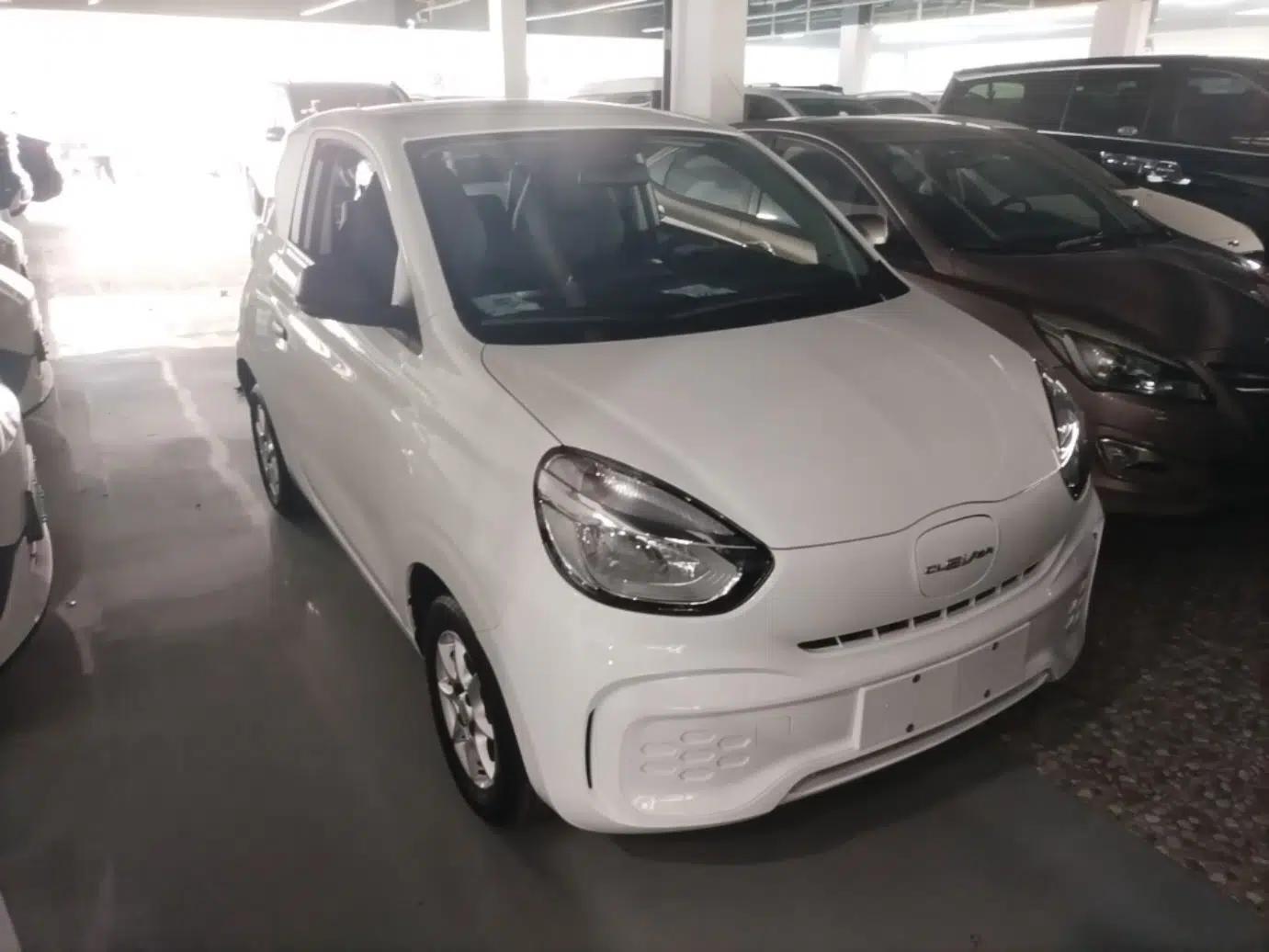 Roewe Clever 2022 311km QiQi BoBo Edition — миниатюра 3