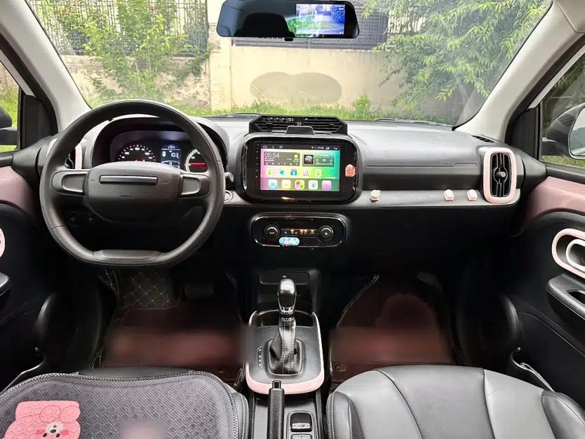Roewe Clever 2022 311km QiQi BoBo Edition — миниатюра 9