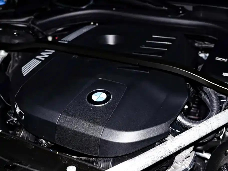 2023 BMW 7 Series 735Li M Sport Package — миниатюра 12