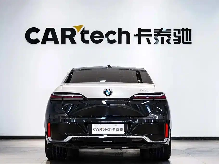 2023 BMW 7 Series 735Li M Sport Package — миниатюра 6