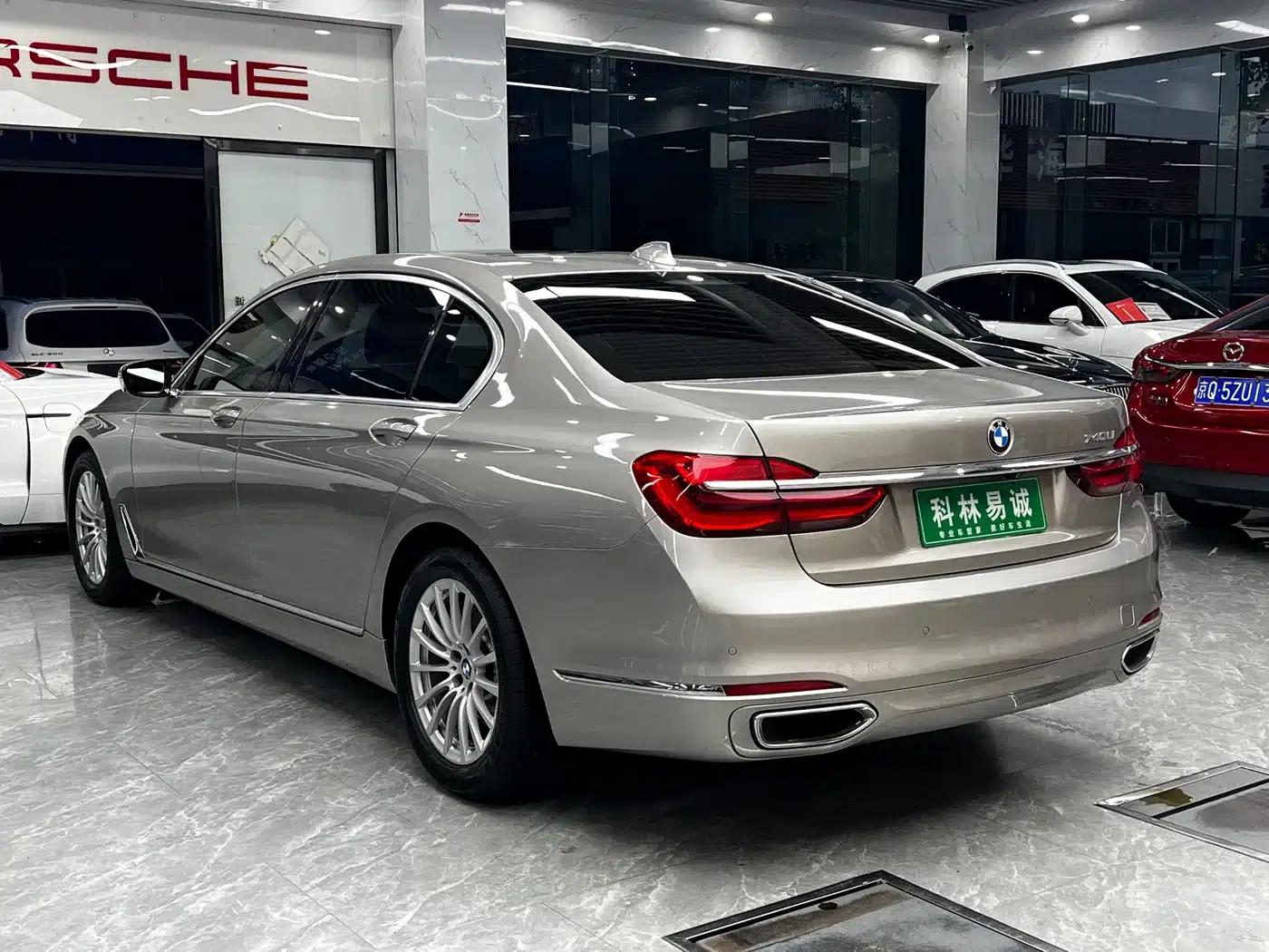 2016 BMW 7 Series 740Li Luxury — миниатюра 6