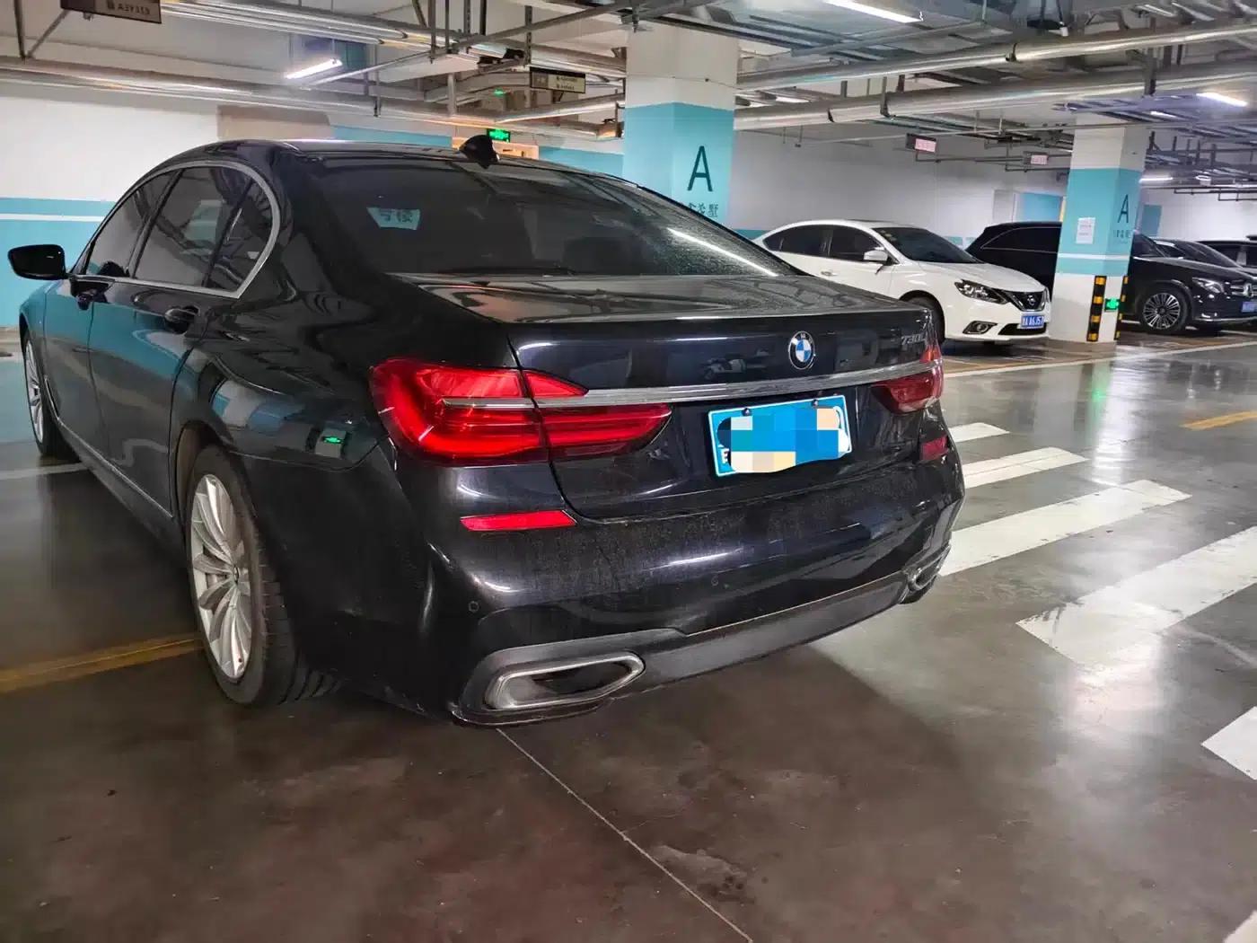 2018 BMW 7 Series 730Li Leading Edition M Sport Package — миниатюра 5