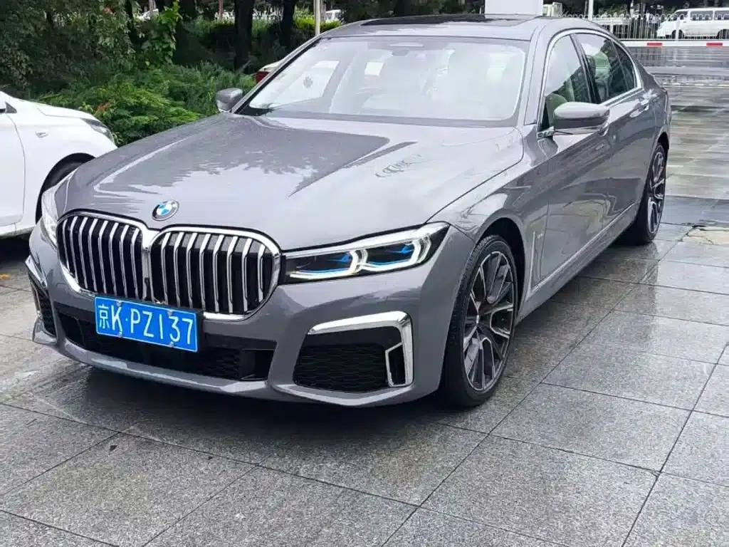 2019 BMW 7 Series Facelift 750Li xDrive V8 M Sport Package — миниатюра 1