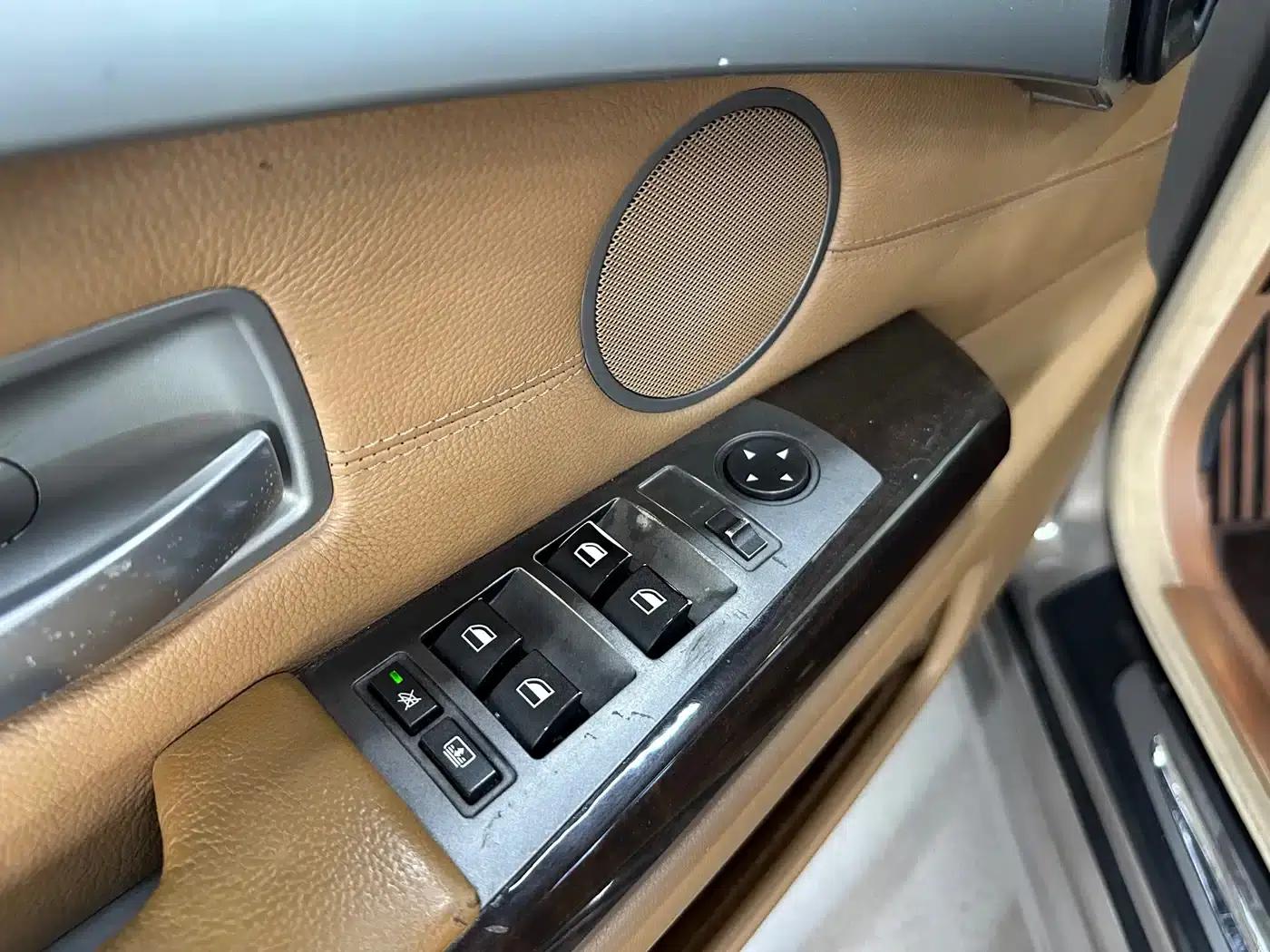 BMW 7 Series 2005 730Li — миниатюра 5