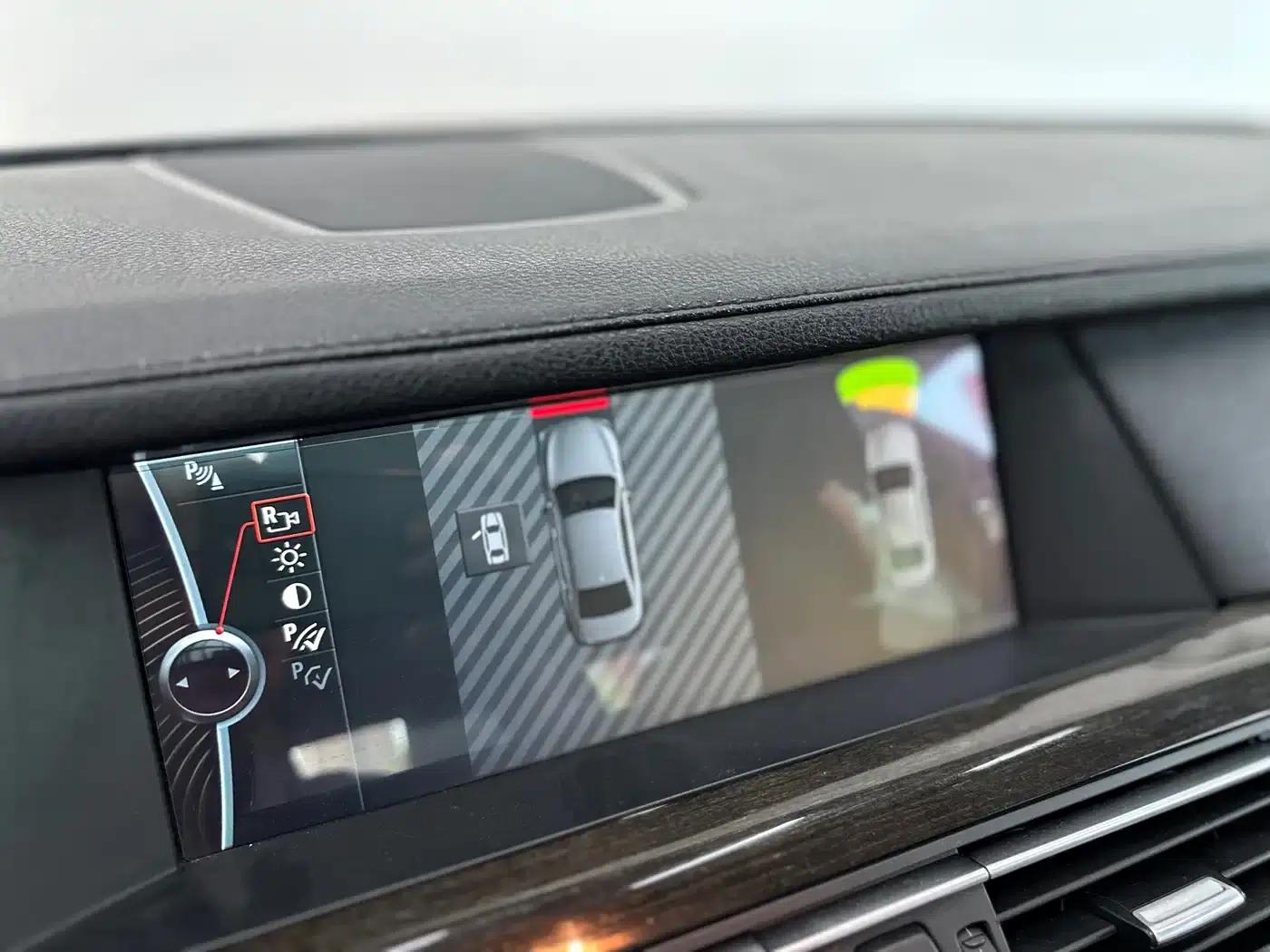 BMW 7 Series 2009 740Li Luxury — миниатюра 8