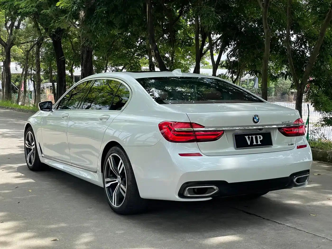 2018 BMW 7 Series 740Li xDrive Luxury M Sport Package — миниатюра 21
