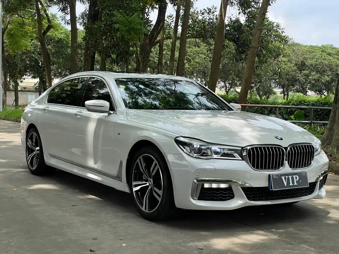 2018 BMW 7 Series 740Li xDrive Luxury M Sport Package — миниатюра 6