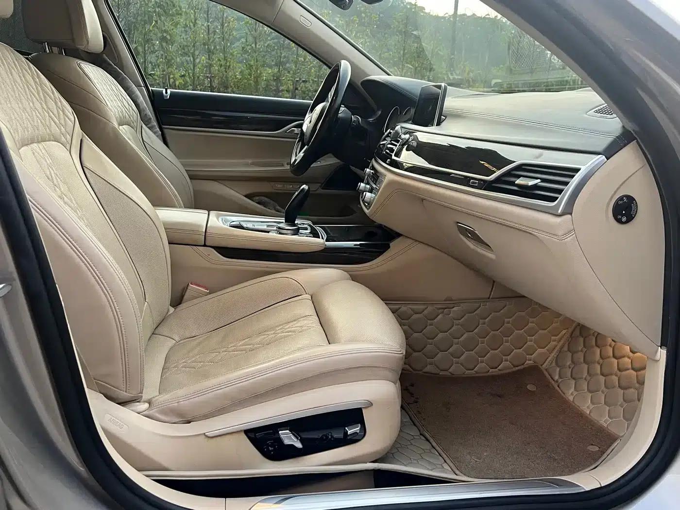 2016 BMW 7 Series 730Li Luxury — миниатюра 11