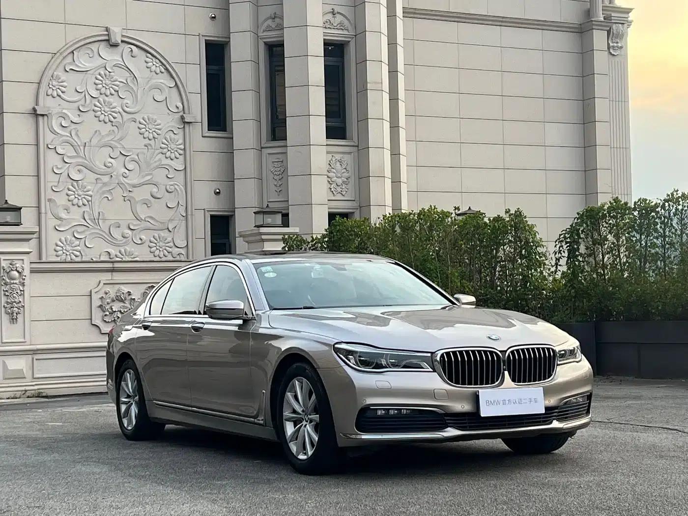 2016 BMW 7 Series 730Li Luxury — миниатюра 3