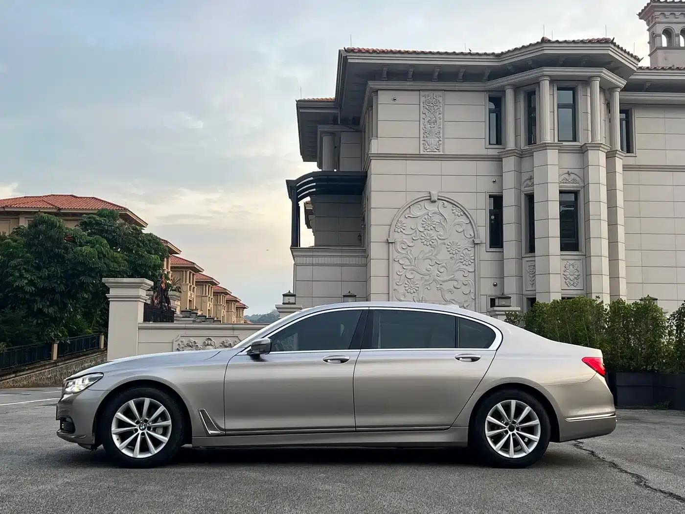 2016 BMW 7 Series 730Li Luxury — миниатюра 5